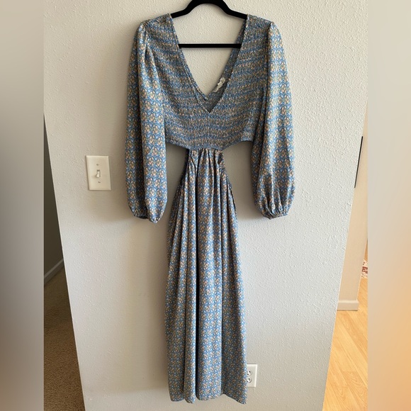 A1 -#15 Ocean blue cut out midi / maxi dress size medium - Picture 5 of 14